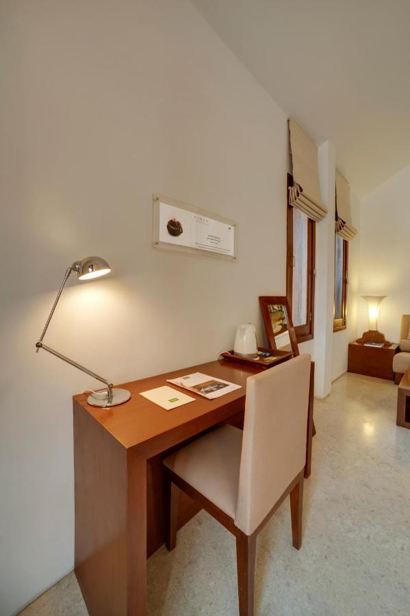 Shreyas Retreat Hotel Nelamangala Exterior photo