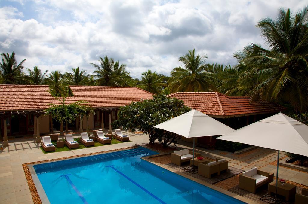 Shreyas Retreat Hotel Nelamangala Exterior photo