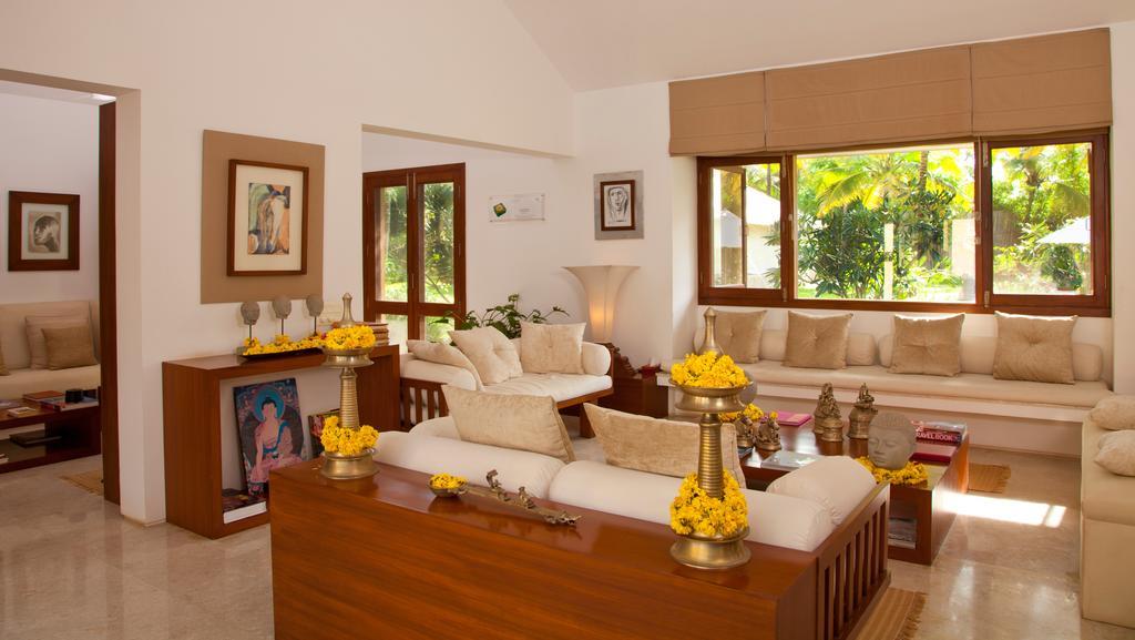Shreyas Retreat Hotel Nelamangala Exterior photo